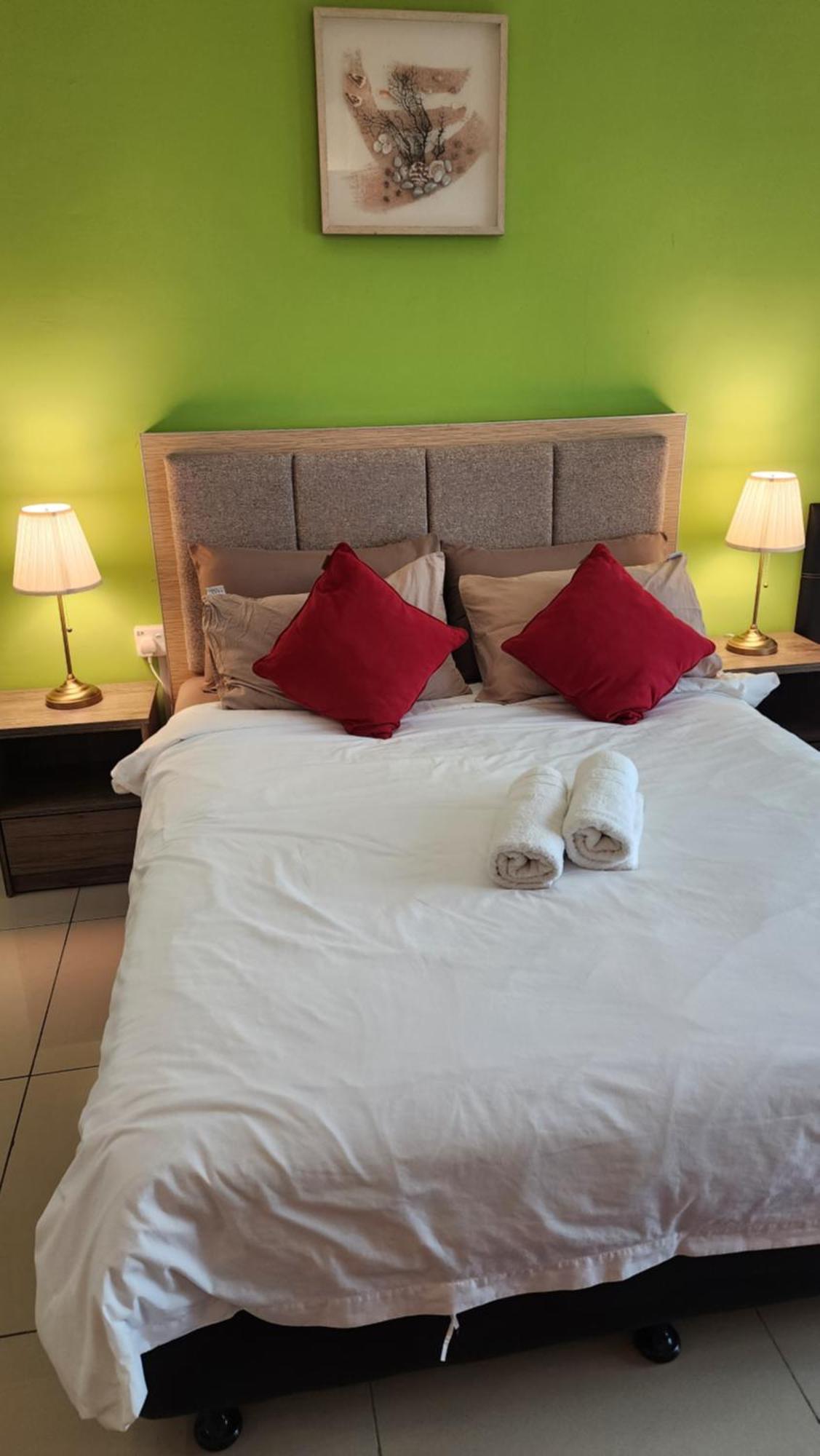 The Viana Apartment 2 Kota Bharu Eksteriør billede